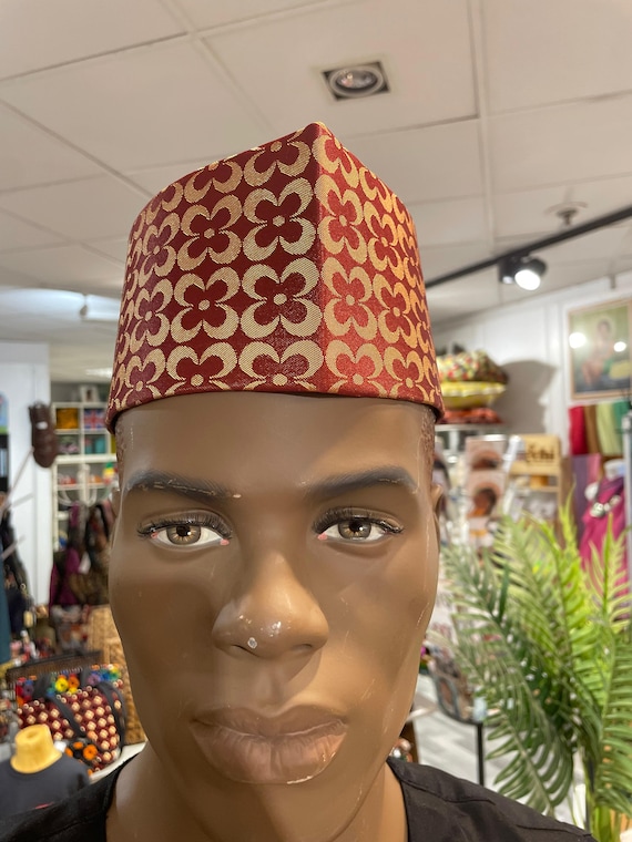 Berretto Quppy africano rosso e oro, cappello tradizionale da uomo