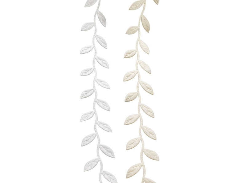Blättchenband Blattband Blätterborte aus Satin ca. 3 cm breit in 10 Farben Bild 2