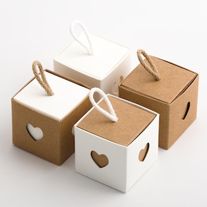 Würfel Boxen mit Herzausschnitt in 4 verschiedenen Größen (10 Stück)
