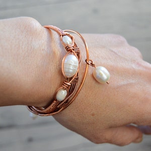 Wrap Bracelet, Pearl Bracelet Set Dainty Jewelry Gift For Mom - Heady Wire Wrap Sea Pearls Bracelets