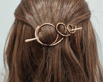 Celtic hair clip for fine hair in copper, brass or german silver wire, handmade spiral hair barrette for women, copper wire hair bun