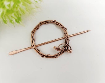 Circle hair clip on celtic style, copper hair jewelry with metal chips, hair slide  for women handmade gift for her