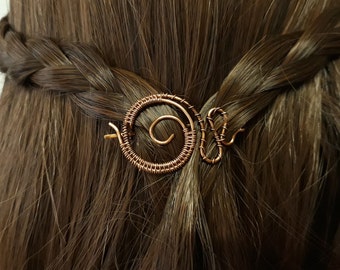 Small hairpin wrapped in Celtic wire - copper spiral hairpin - Nordic brooch gift for her - hair accessory