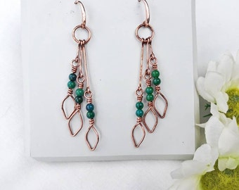 Boucles d’oreilles botaniques avec perles de chrysocolle, boucles d’oreilles pendantes en feuilles meilleur cadeau pour l’été, boucles d’oreilles en fil de cuivre, fil d’argent et de laiton