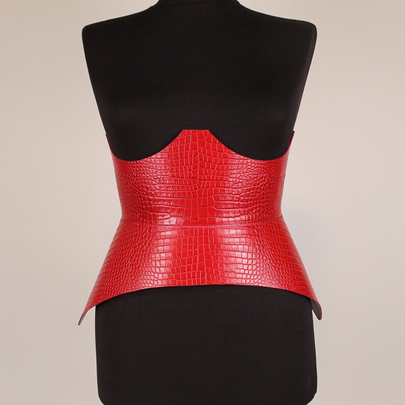 corset for hourglass shape
