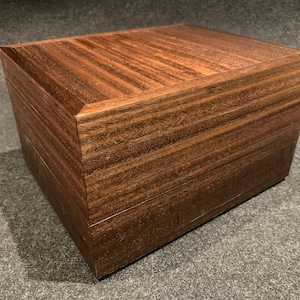 Handmade Cigar Humidor--Dark Fumed Etimoe Wood