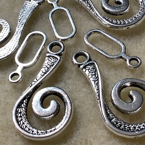6 Sets Antique Silver Scroll Toggle Clasp: Jewelry Making Supplies
