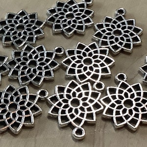 10pcs 17x14mm Antique Silver Mandala Flower Charms Jewelry Making Supplies DIY Supplies