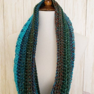 Turquoise Blue Cowl Scarf, Handmade Variegated Blue Scarf, Crocheted Teal Circle Scarf, Oversized Turquoise Scarf