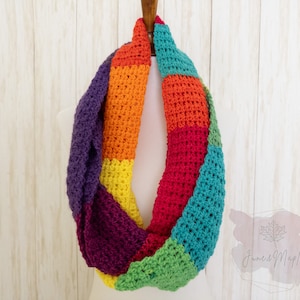 Rainbow Infinity Scarf, Colorful Rainbow Infinity Scarf, Rainbow Crochet Scarf, Bright Rainbow Scarf