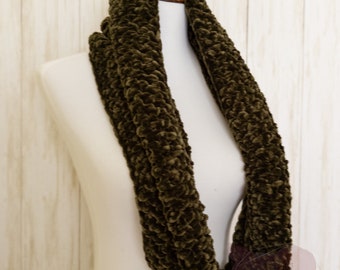 Velvet Olive Green Cowl Scarf,  Olive Green Cowl Scarf, Crochet Green Cowl Scarf, Handmade Crochet Green Scarf, Green Soft Chunky Scarf