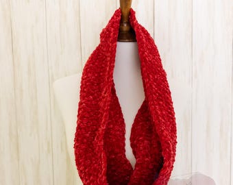 Handmade Christmas Fire Red Sparkle Velvet Cowl Scarf, Soft Warm  Metallic Crochet Scarf