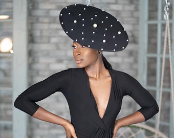 Bibis perle pour chapeau plat/bibi nacré/bibis noir/chapeau noir/chapeau plat noir/chapeau pour thé/derby du Kentucky/avant-garde/chapeau perlé