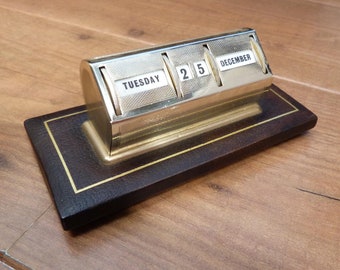 ヴィンテージでスタイリッシュな木製パーペチュアルカレンダー、ミッド 