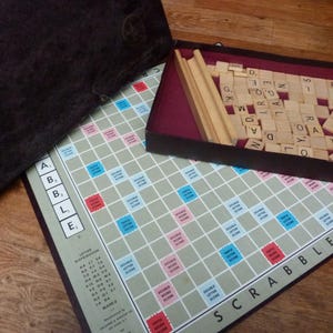 Vintage Selchow & Righter Scrabble set, complete original game with wooden letters and racks dated 1953. Made in USA Word board game