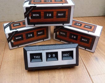 Vintage Retro Perpetual Calendar Black Plastic 1970s with box option
