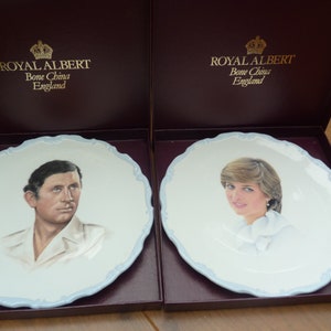 Princess Diana and Prince Charles Royal Albert Bone China Plates 8 Inch Vintage Boxed 1981 Royal Wedding Souvenir