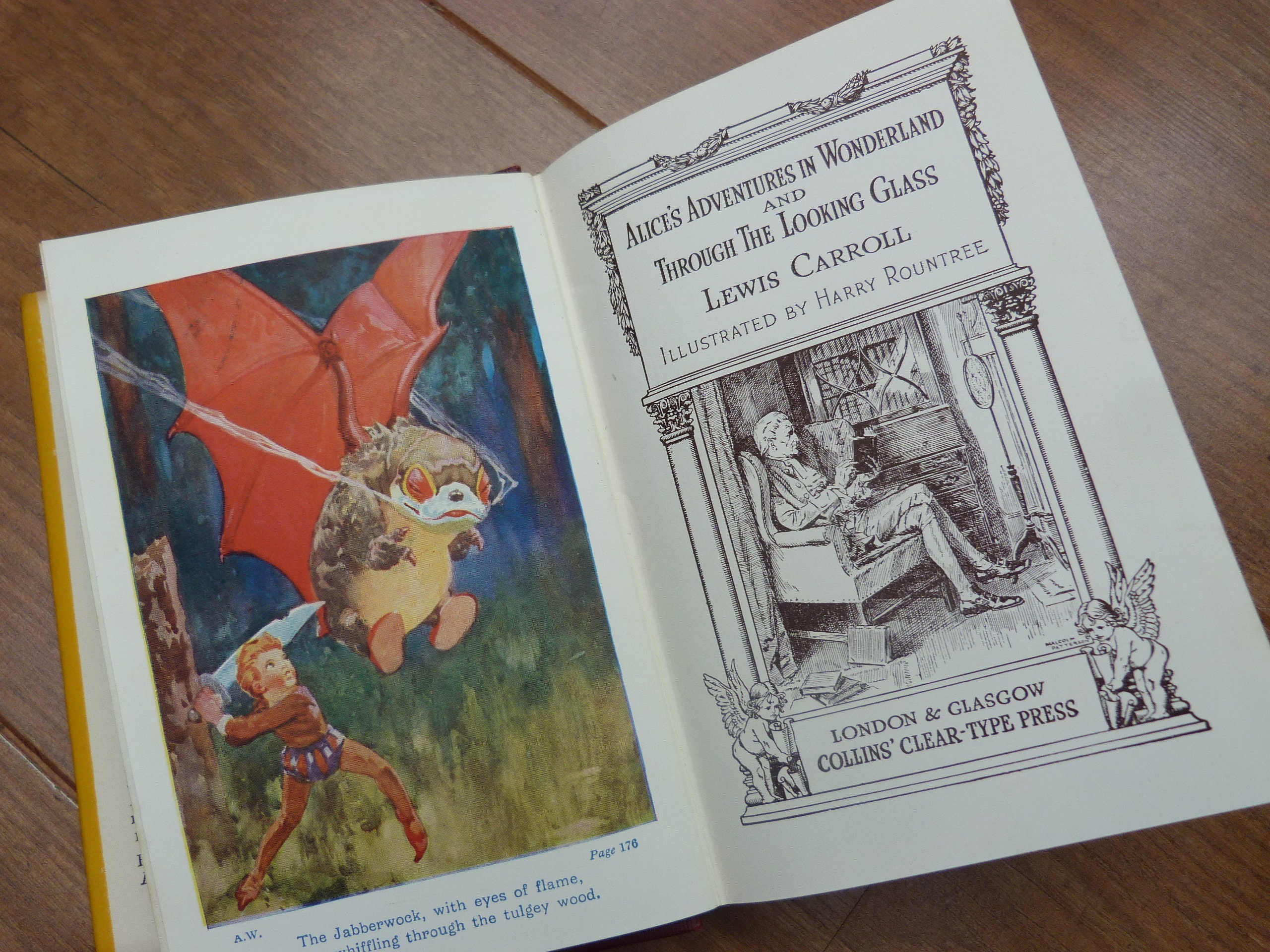 Alice in Wonderland Through the Looking Glass Lewis Carroll