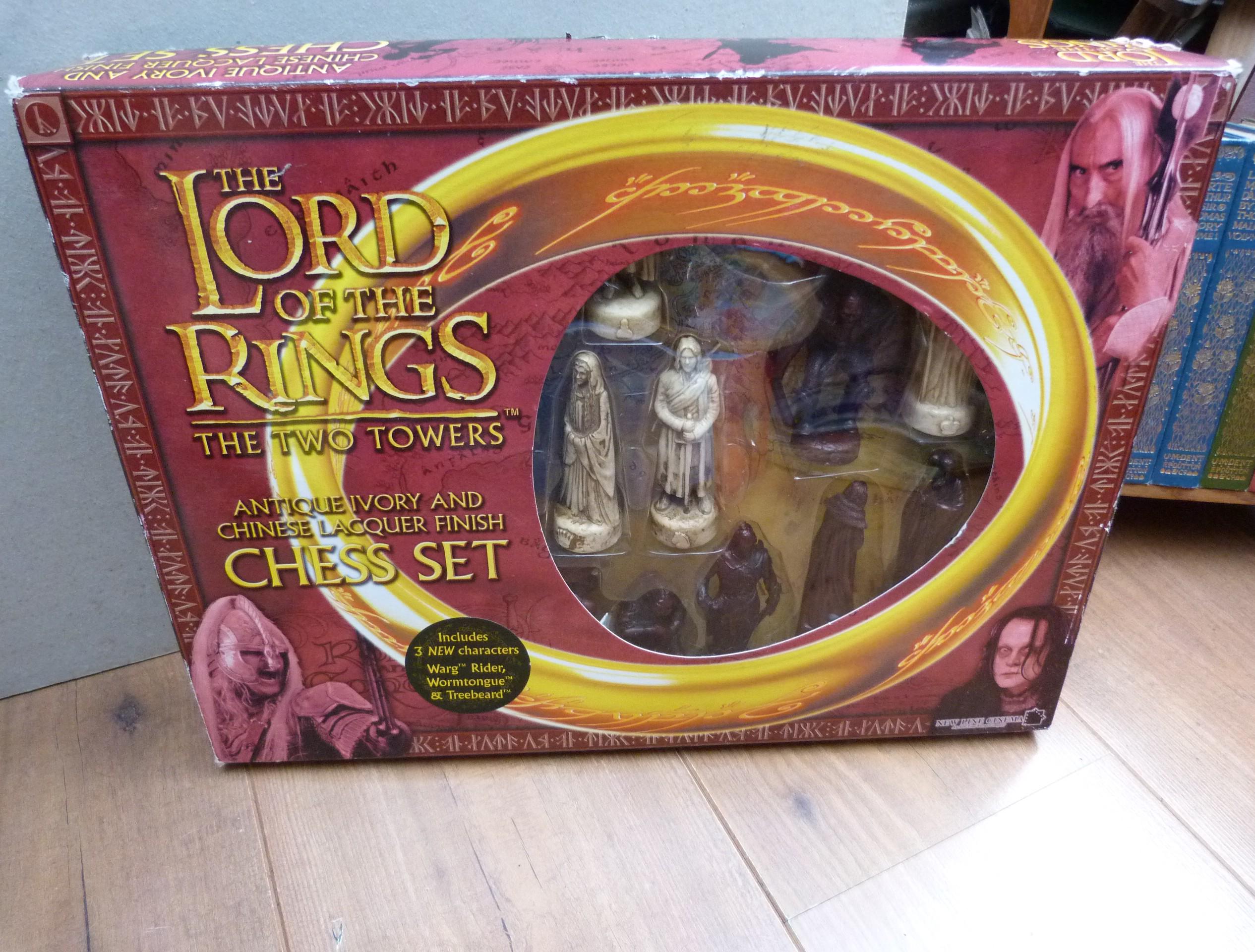 Lord of the ring chess set - Etsy 日本