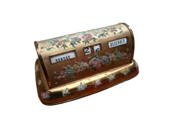 Vintage Stratton Perpetual Desk Calendar Flower Decorated Brassy Deco Style 1940s Vintage Made in England FAULTY Decoration Only