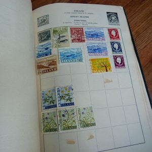 Vintage Stamp Album 500 World Stamps 1900s-1960s British Commonwealth Iceland