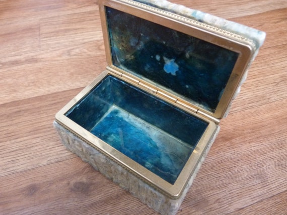 Vintage Alabaster Trinket Box Vibrant Blue Inside… - image 2