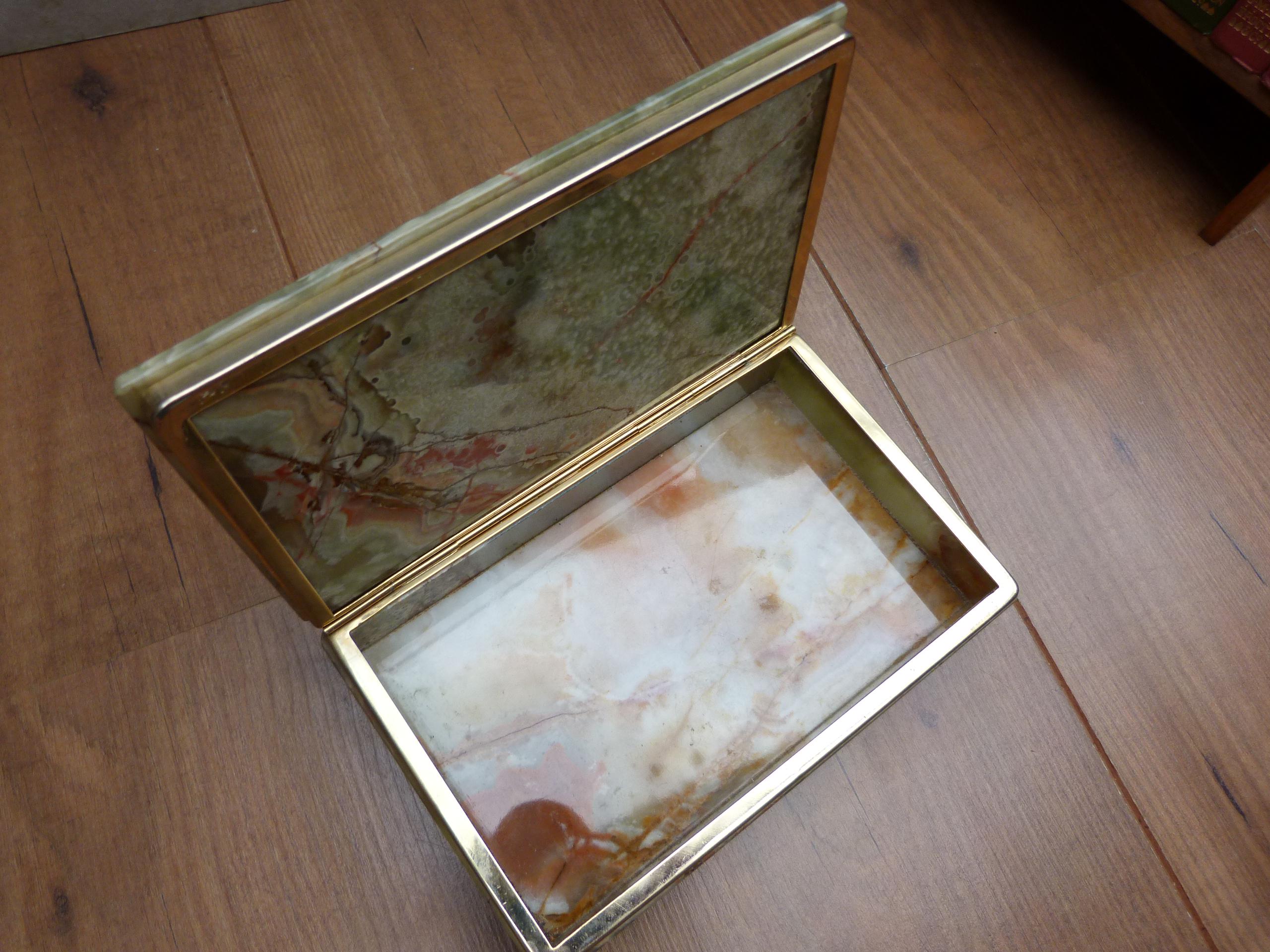 大理石 蓋付き 小物入れ 置物 オニキス 天然石