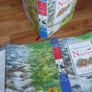 The Complete Chronicles of Narnia Colour Illustrated Large Hardback Book CS Lewis 7 story collection