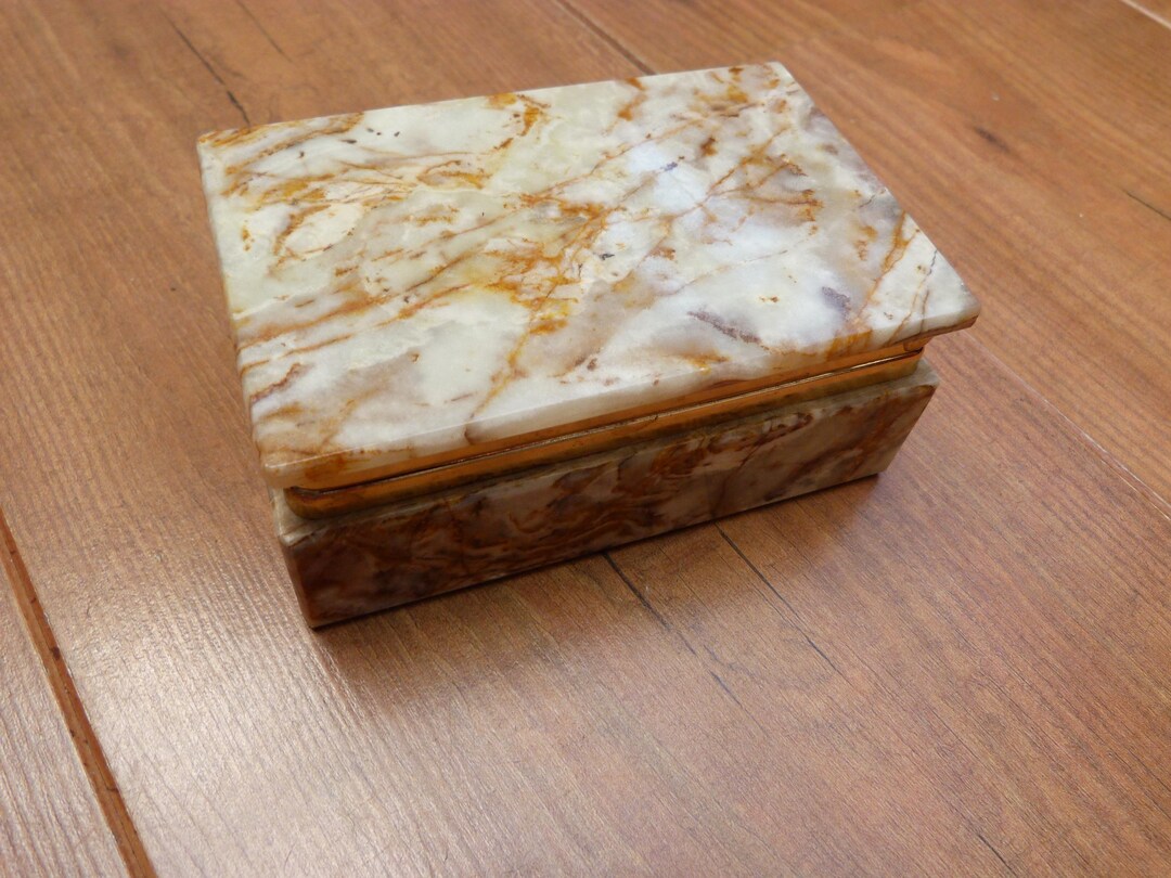 大理石 蓋付き 小物入れ 置物 オニキス 天然石 ヴィンテージ オニキス 小物入れ グリーン フィギュアド オニキス