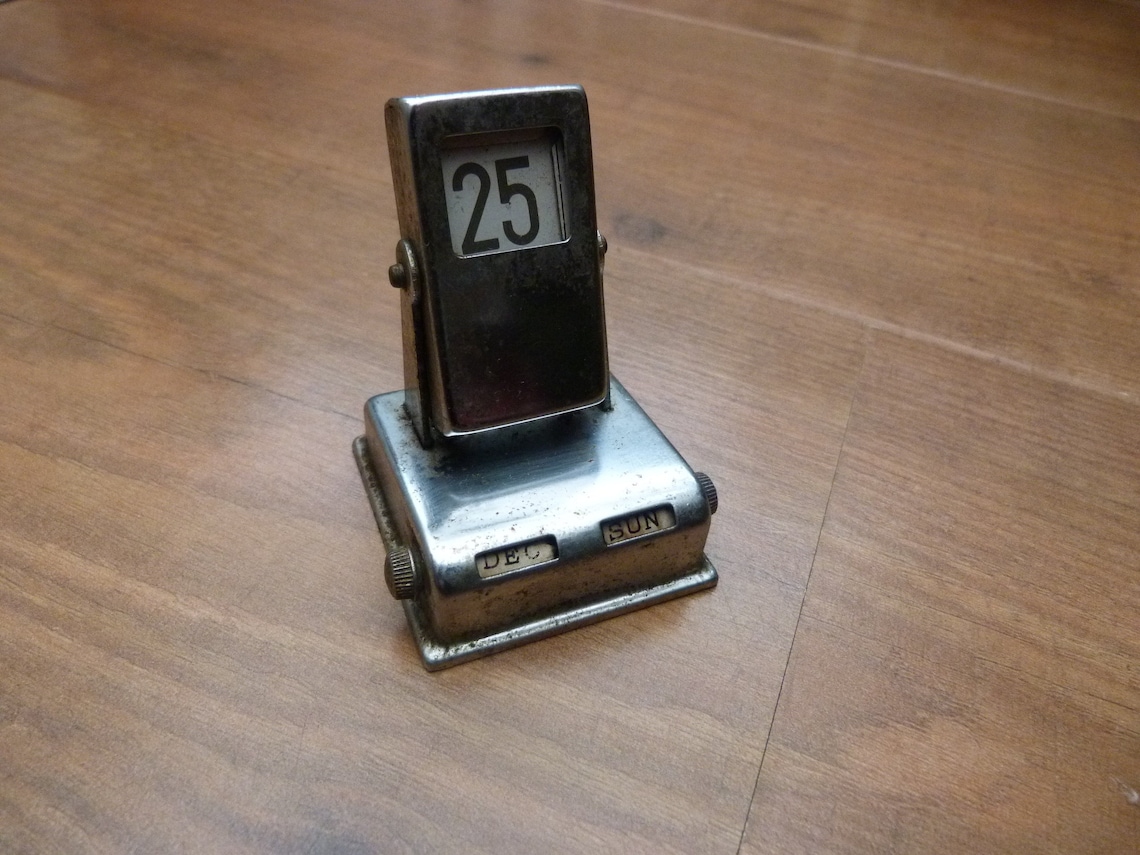 Vintage Metal Perpetual Flip Calendar. 1950s Chrome Metal - Etsy