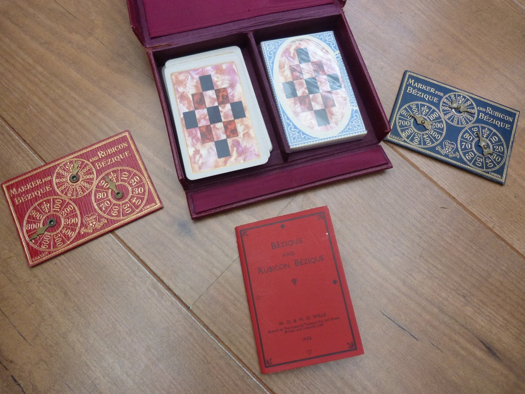 Vintage Bezique Game in Maroon Case by Wills 1933 Complete With 64