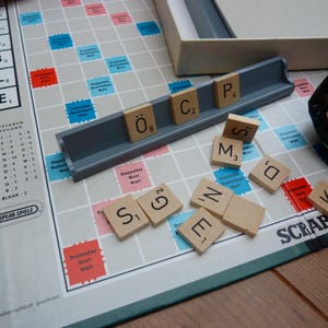 Vintage GERMAN Scrabble set, complete original game with 119 wooden letters by Spear&#39;s Games