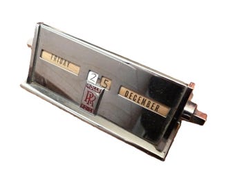 Vintage Rolls Royce Perpetual Desk Calendar Triangular Shape Heavy Shiny Metal 1940s/50s Made in England