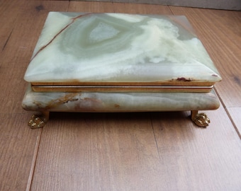Vintage Onyx Trinket Box, Green Figured Marble  1.36kg 6 1/2 Inch Shaped Jewellery Box on Claw Feet