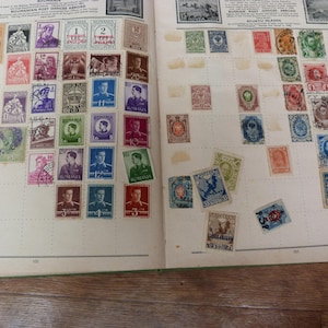 Vintage Stamp Album 850 plus World Stamps 1900s-1960s Europe New Zealand Asia Corona Stamp Album