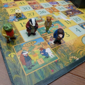 Wind In The Willows Board Game Family Game with character playing pieces 1997