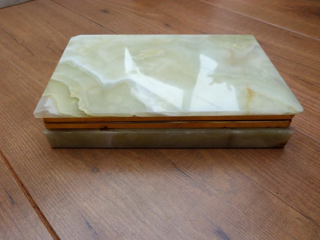 ヴィンテージ オニキス 小物入れ グリーン フィギュアド オニキス