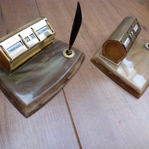 Vintage Perpetual Calendar Desk Calendar with pen holder Gold Brass Colour 1960s Vintage Metal Calendar Made in England