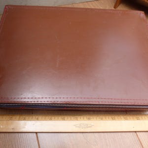 Vintage SEALED Mahjong Set in Faux Leather Carry Case Complete with 148 Pieces, Dice and Counters Portable Vintage Briefcase image 8