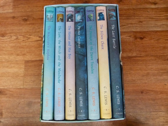 The Complete Chronicles of Narnia Collection Slipcase containing Seven Hardback Illustrated books CS Lewis 7 Book box set