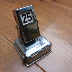 Vintage Flip Calendar - Etsy