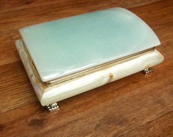 Vintage Onyx Trinket Box Green Figured Onyx Marble Hinged 1.45kg 6 3/4 Inch Shaped Stone Jewellery Box on Feet