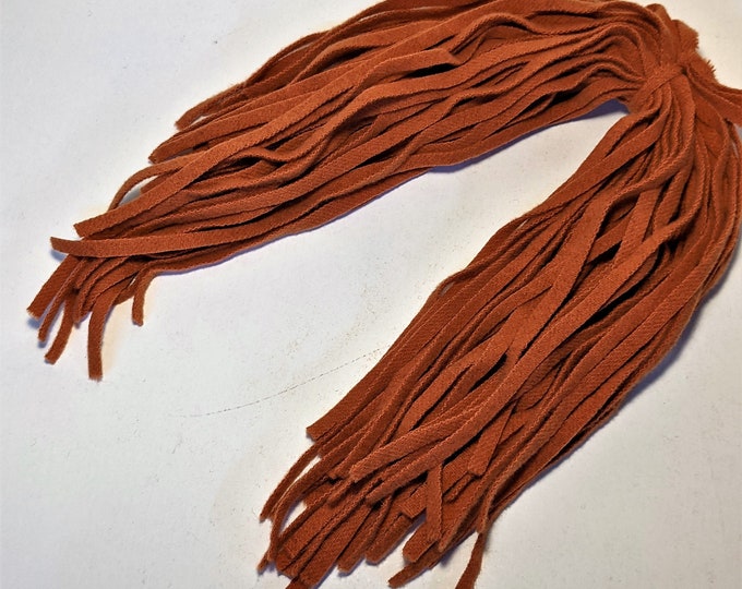 Dorr Wool Bittersweet Color Wool Strips on Number 8 Blade 18 Inches ...