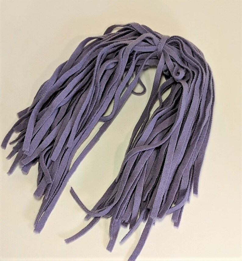 Dorr Wool Medium Violet Wool Strips on Number 8 Blade 18 Inches Long 50 Strips for Rug Hooking