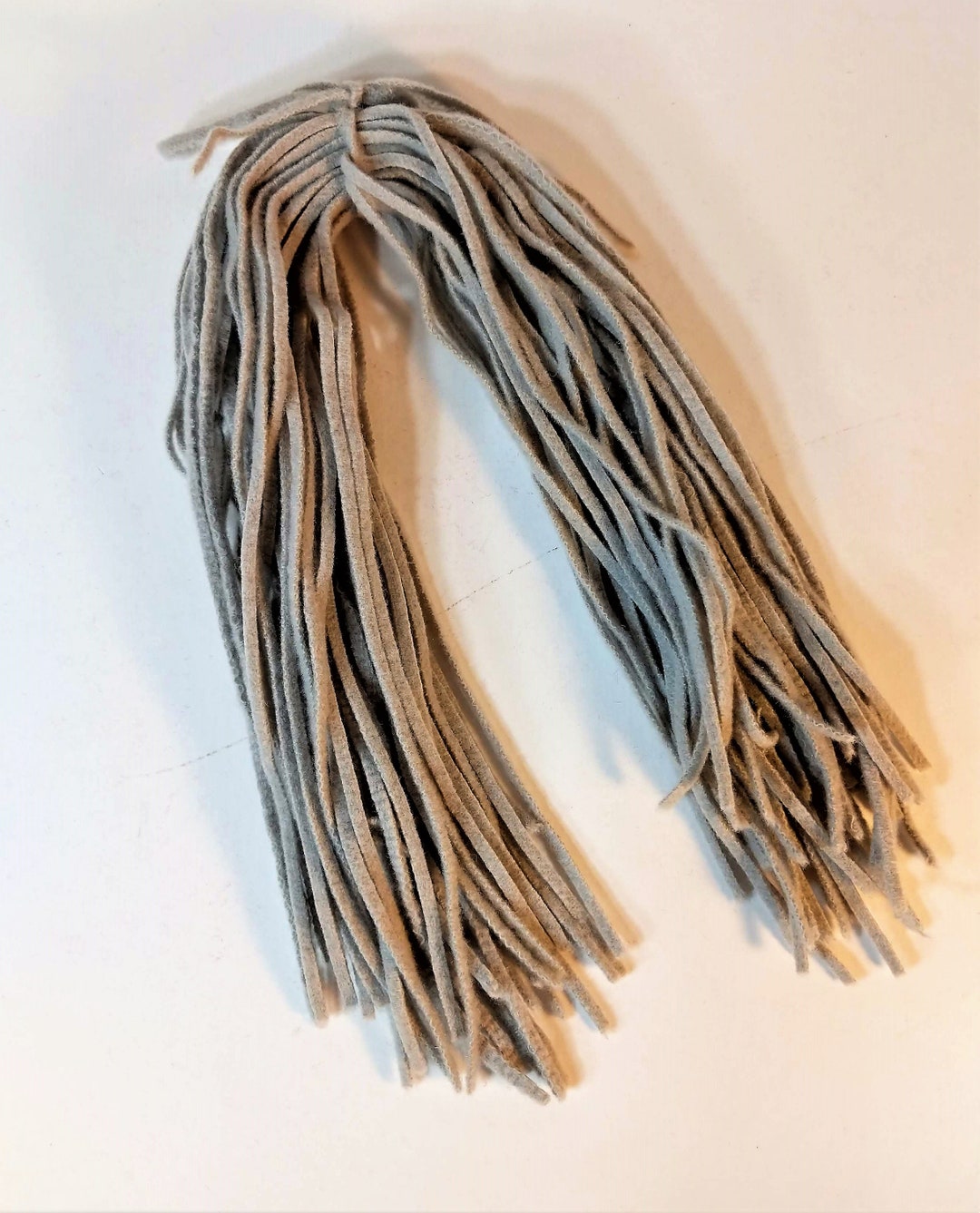 Dorr Wool Fog Gray Color Wool Strips on Number 4 Blade 18 Inches Long ...