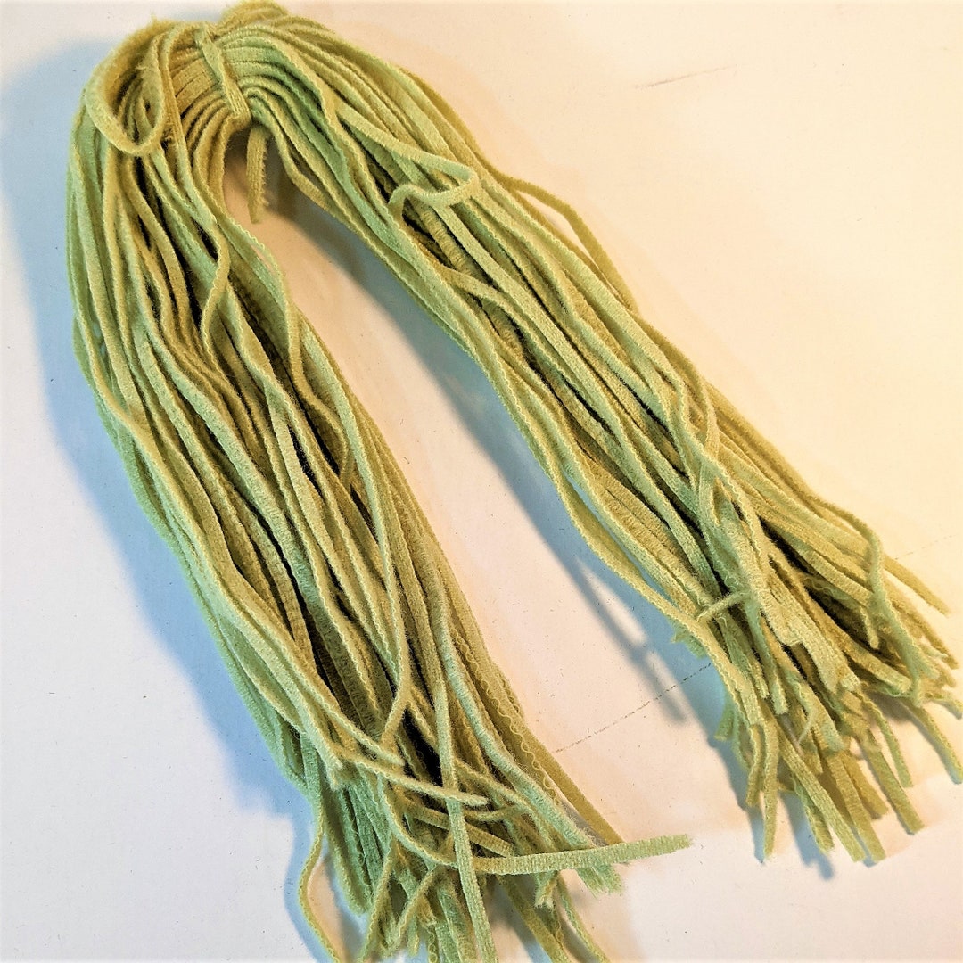 Dorr Wool Soft Lime Green Color Wool Strips on Number 4 Blade 18 Inches ...