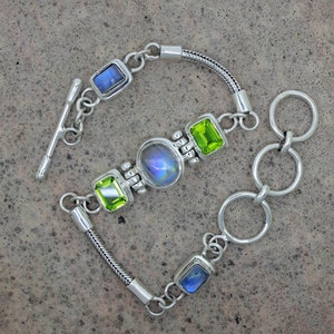Moonstone and Peridot Bracelets, Multistone Bracelet, 925 Sterling Silver Bracelet, June Birthstone Bracelets, Snake Chain Toggle Bracelets