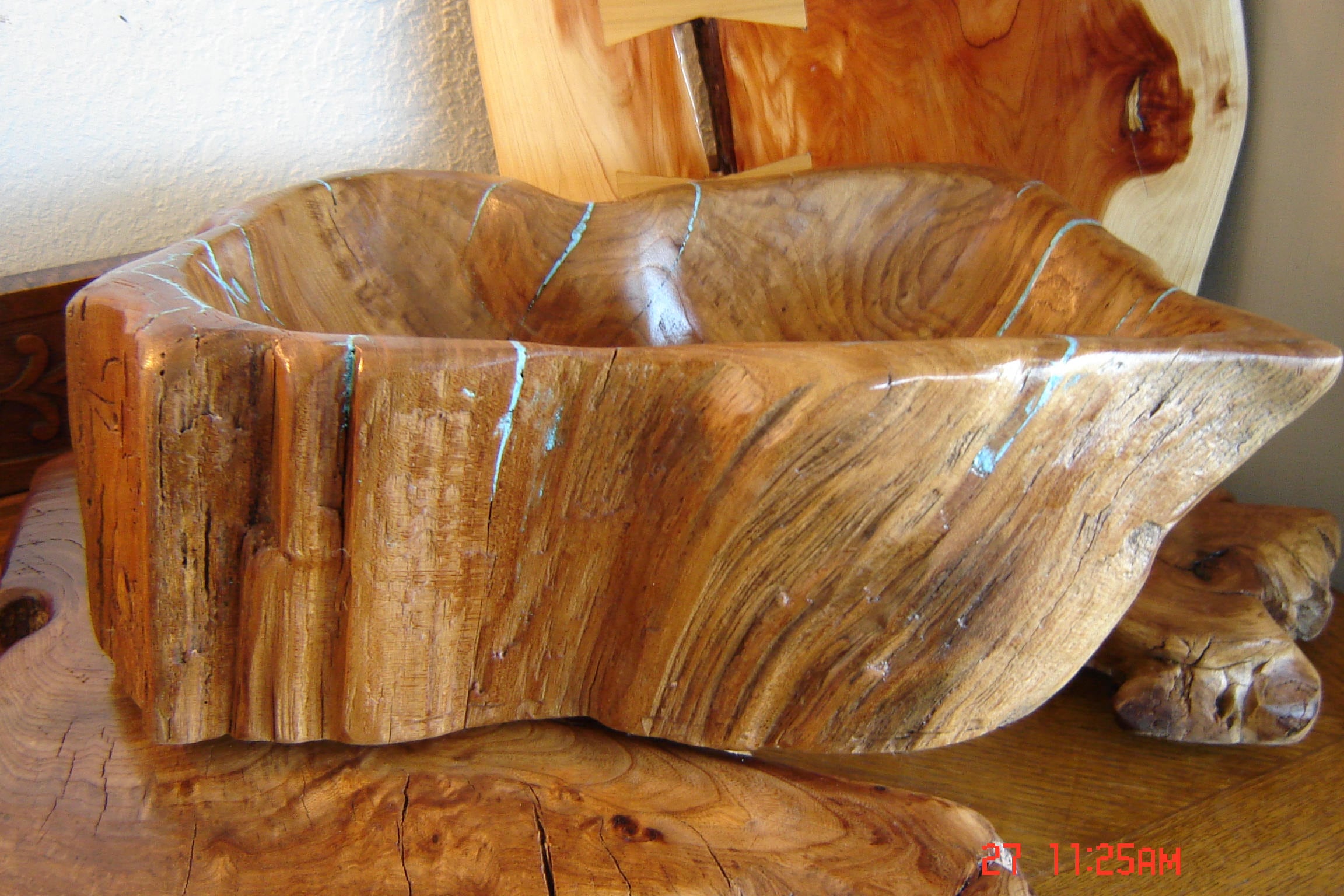 Wooden Hand Crafted Live Edge Bowl Etsy 日本