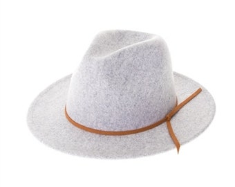 Vegan Felt Fedora Hat, light grey w vegan leather tie - Structured narrow Brim - Flat Brim Hat - Stiff Brim Hat - Instagram Hat - Fedora Hat