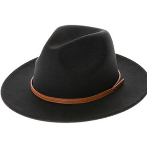 Black Vegan Felt Fedora Hat w leather belt - Structured narrow Brim - Fedora Hat - Flat Brim Hat - Stiff Brim Hat - Instagram Hat - Fedora